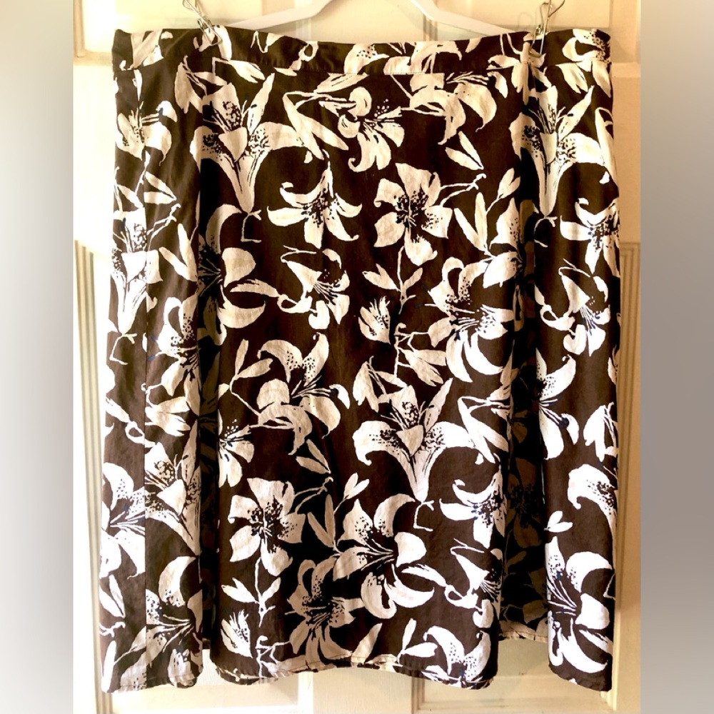 Liz & Co. Brown White Tan Tropical Lily Floral Print Cotton A-Line Skirt Size 18